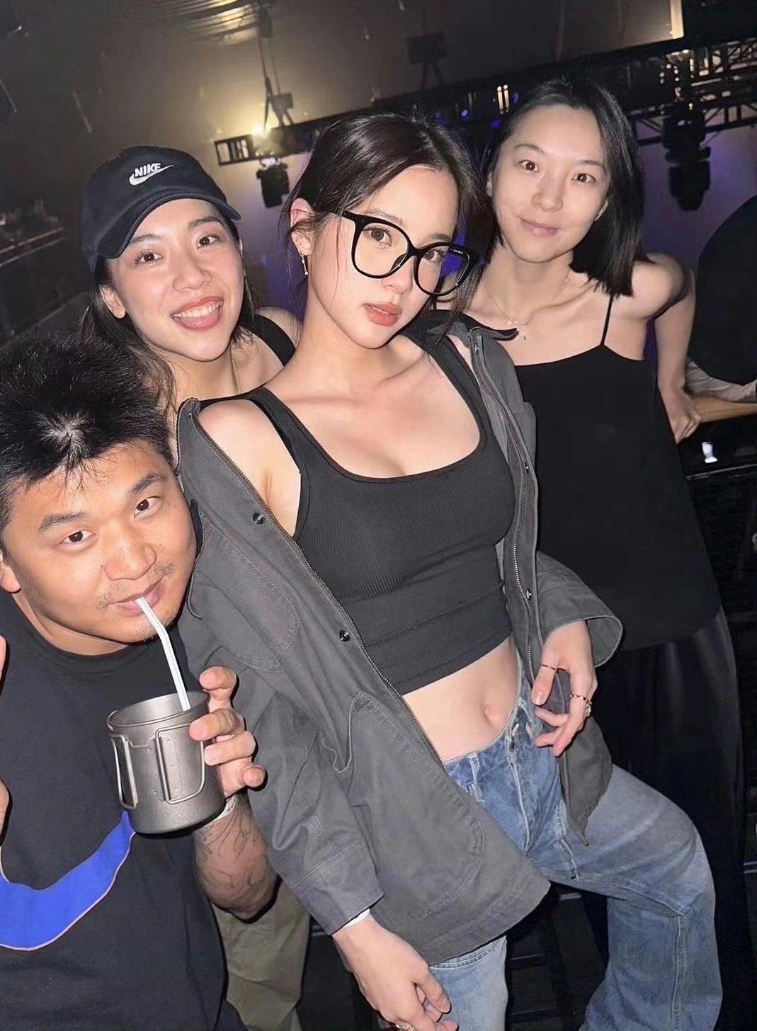 欧阳娜娜留学时期生活照📷