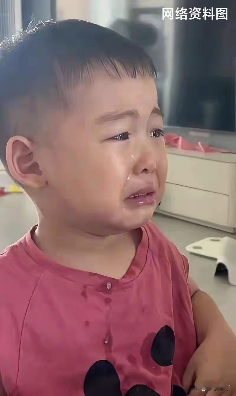 刷到福建这个事，真的看得我眼眶发热，又忍不住为这个明事理的孩子狠狠点赞！福