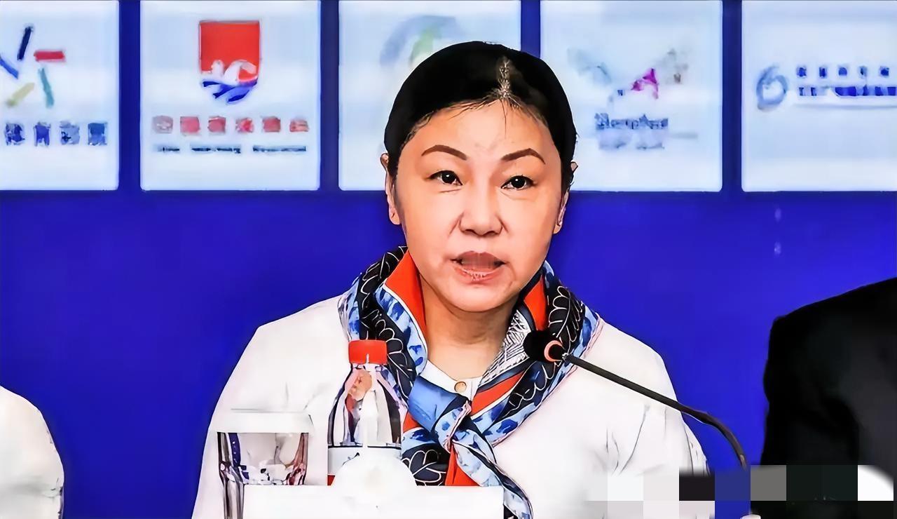 周继红终于亮剑！短短5字炸翻全网，全红婵遭200人群嘲网暴，太让人心寒周继