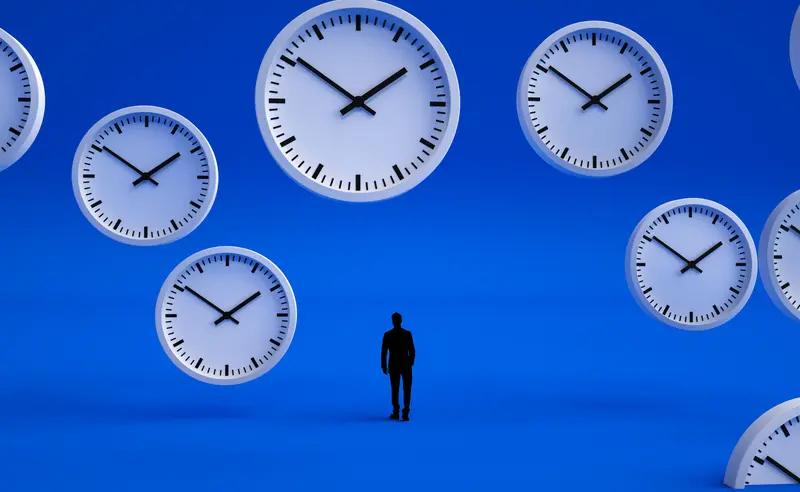 昨天公司里面宣布了一件事情，办公室的人员晚上禁止加班。之前对加班管理的不严