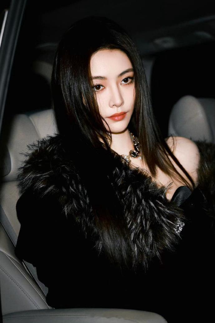 许佳琪黑丝​​​