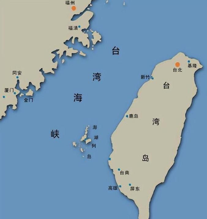 这两天台湾网络突然冒出一条奇怪提议，有人直接喊话：既然统一和独立吵了几十年，那就