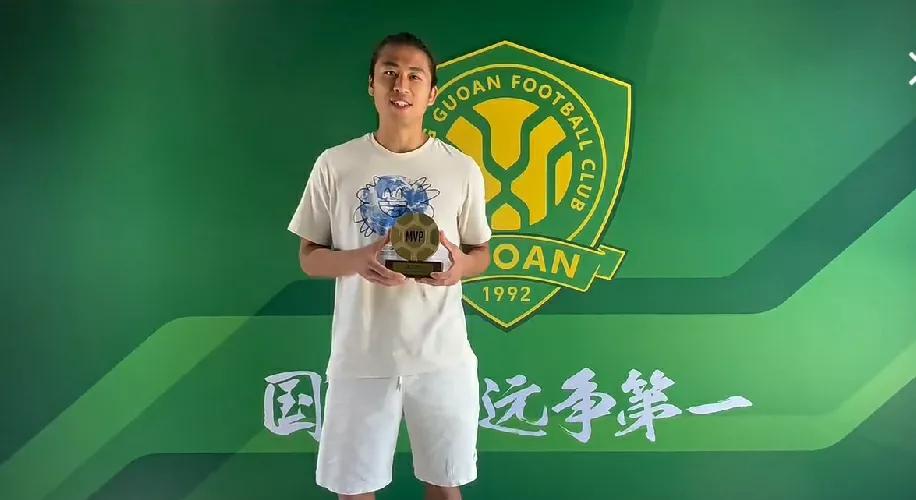 张玉宁直面低谷：北京国安的逆袭宣言引爆热议！近日，北京国安遭遇联赛两连败，核心