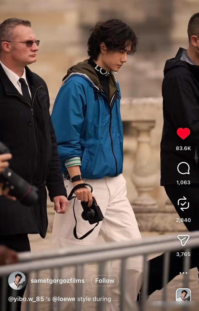 王一博粉丝不等了，直接甩证据“教”杜华做事。诽谤视频播放20万，黑料满天飞