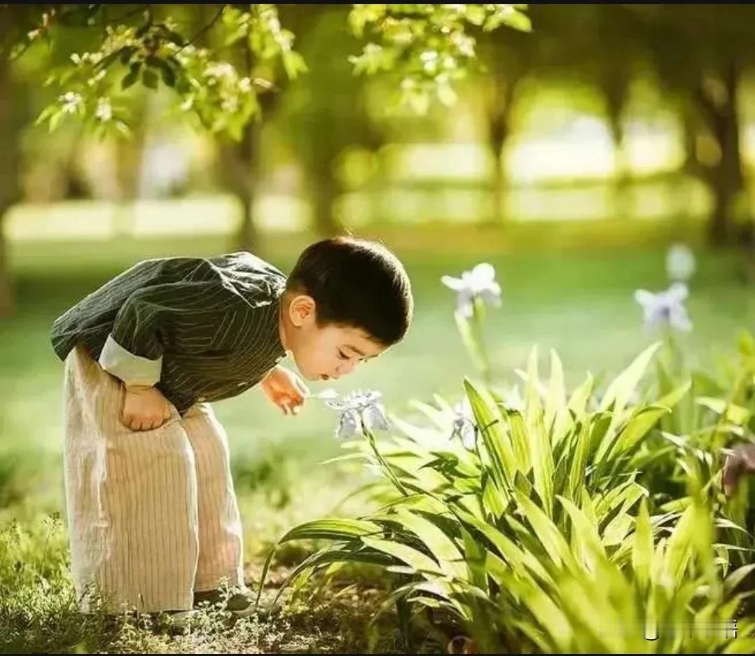 人民日报这段话，点醒了多少父母：“父母子女之间，注定要有一场较量，孩子赢了