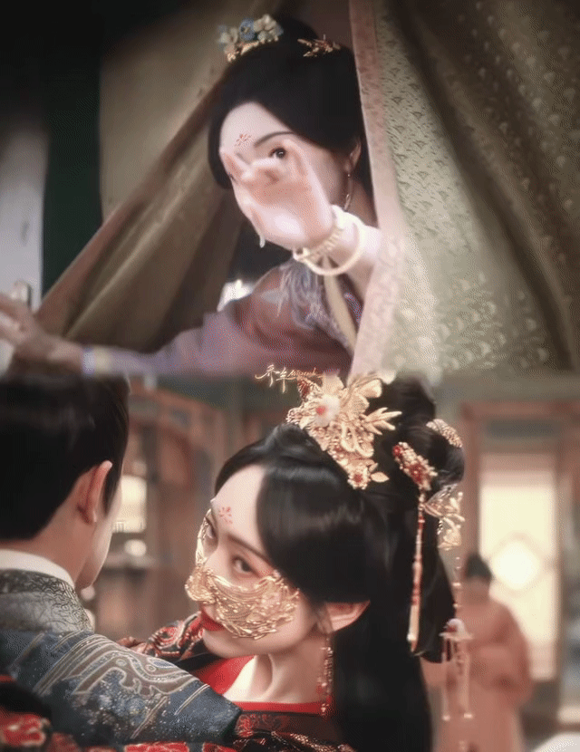 苏娥皇营销大师苏娥皇这姐太会了！自己画花钿造人设，把牡丹命格炒成顶流IP，从家族