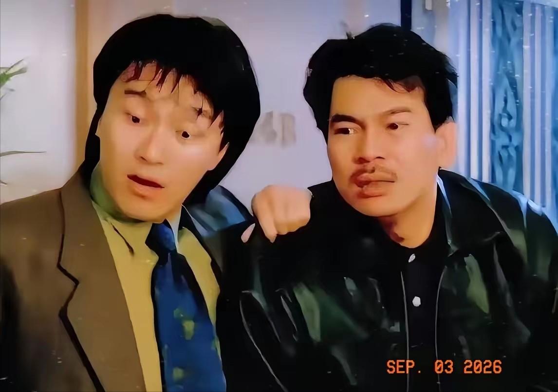 周星驰，悲痛发文！短短一个多月，就连续失去两位挚友。9月2日，陈观泰离世，享