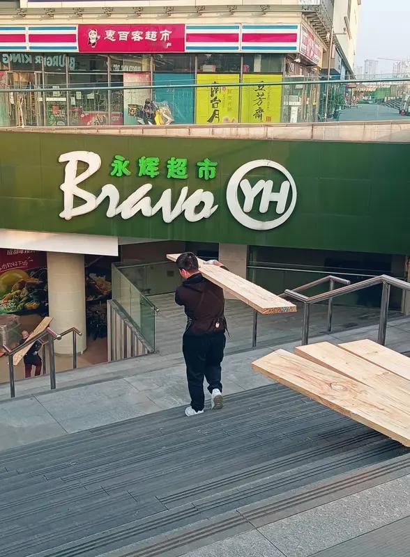 这济南的哥们去年12月19号，6.04元均价买了6000股进去。今天一看，好家伙