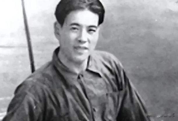 1957年，陈赓带好友去见主席，并开心说：“主席，当年秋收起义，就是他给我们送来