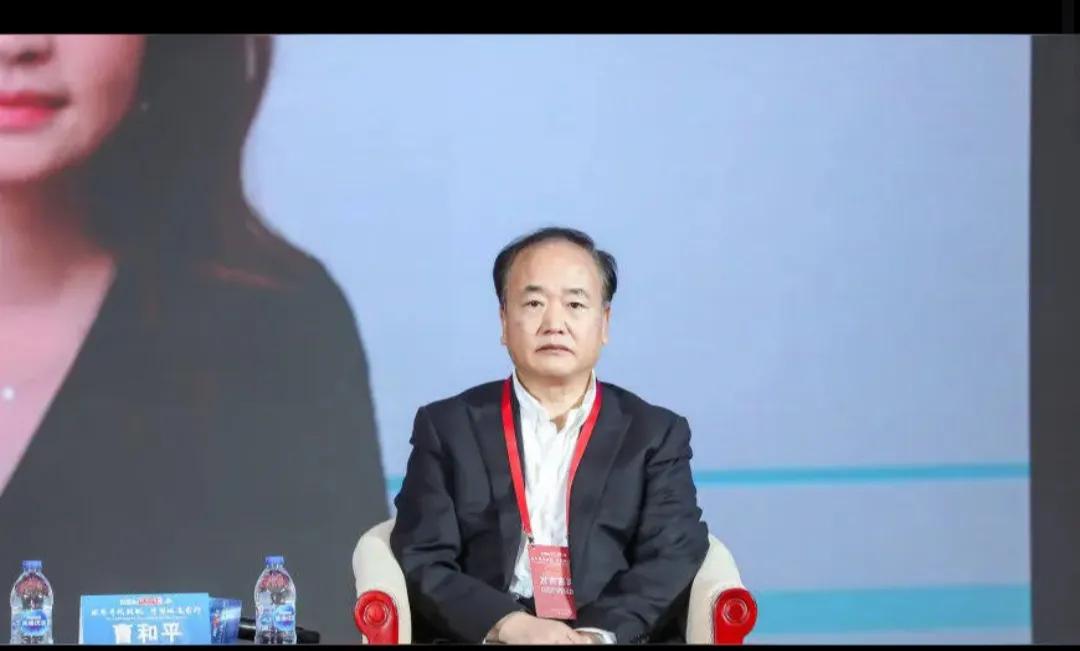 谈谈曹和平教授的二三事。7月4日，曹教授说网友无端质疑他。起因是有网友批评曹说