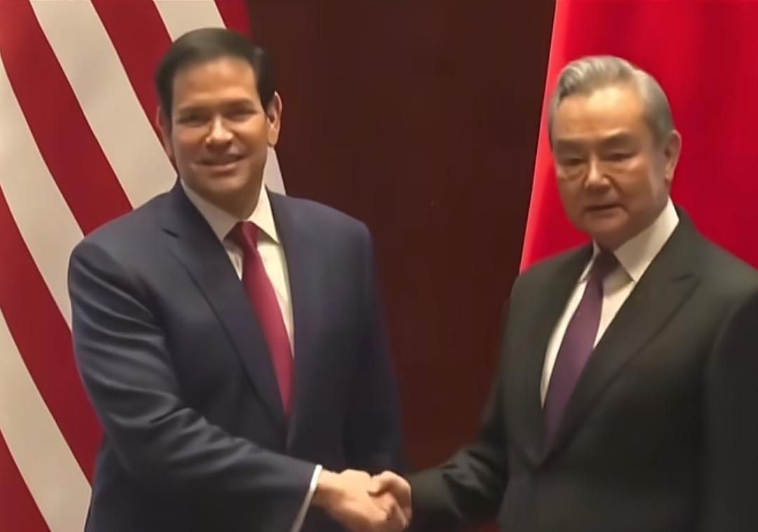 鲁比奥终于找到了做美国国务卿的感觉了。在德国慕尼黑，鲁比奥成了第一个正式得到王