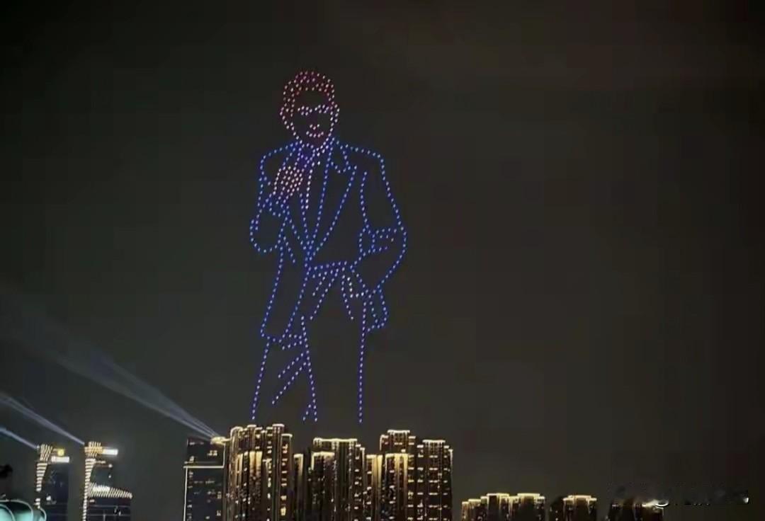 真的太神太震撼了，9月27日是刘德华的生日，各地华迷自发为他庆生，租下户外巨幅广