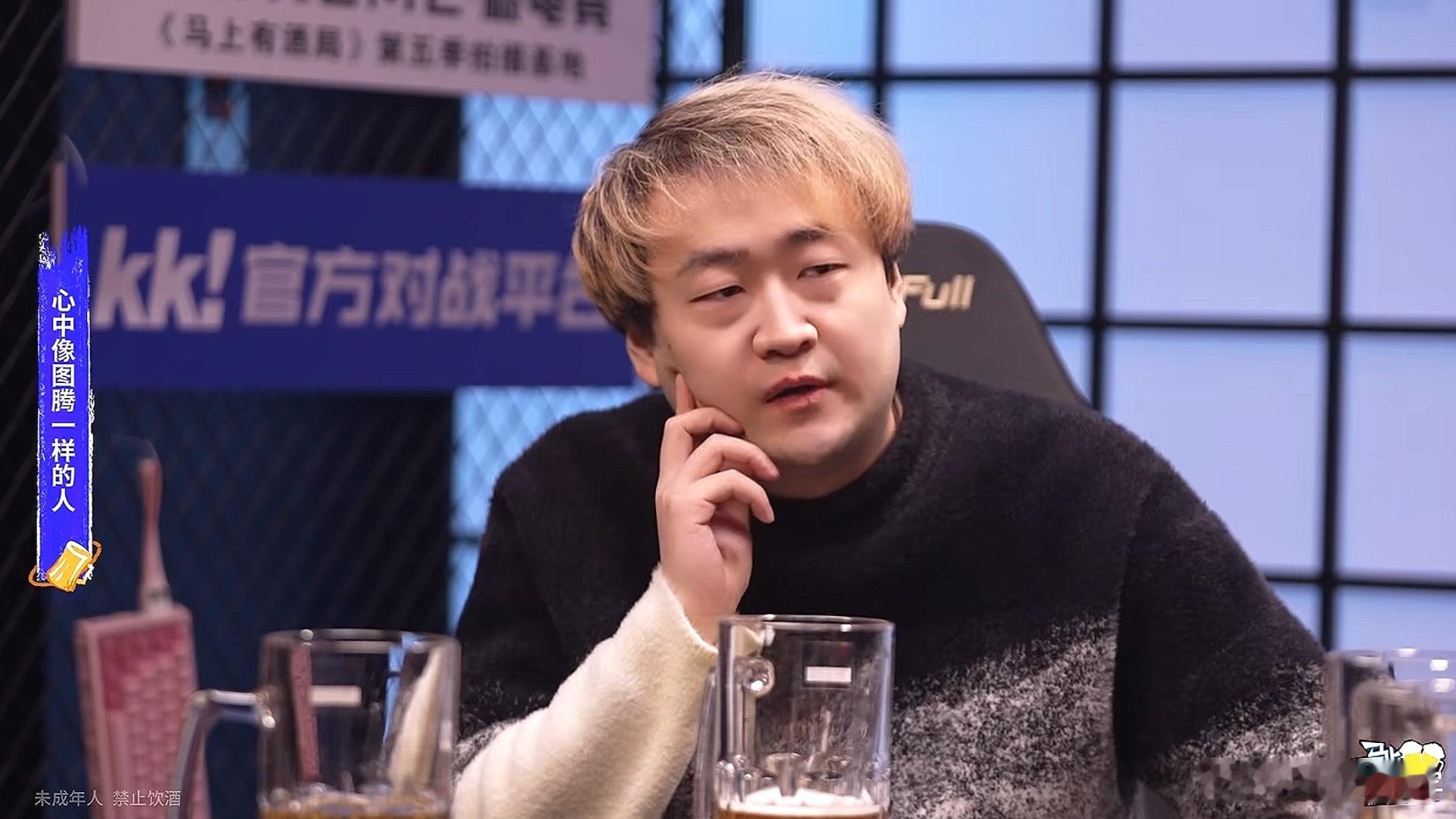 rotk在最近的一个节目中聊到了影响自己最大的人“说实话最开始打职业对我影响最大