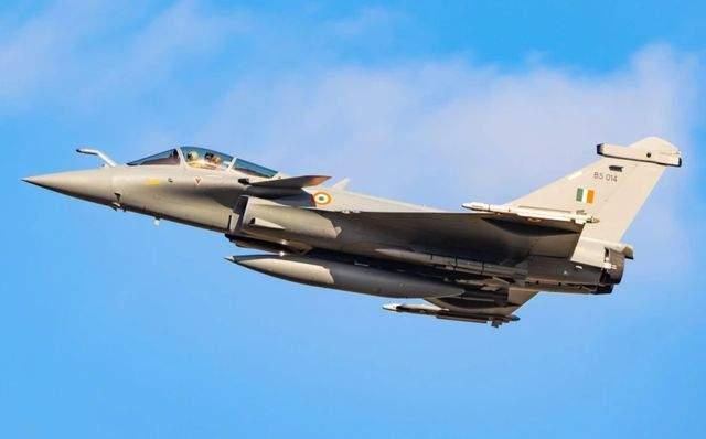 越南很越难！为什么买阵风？没得选！大俄没好货、老美不愿卖它也不愿买。因为贵得离谱