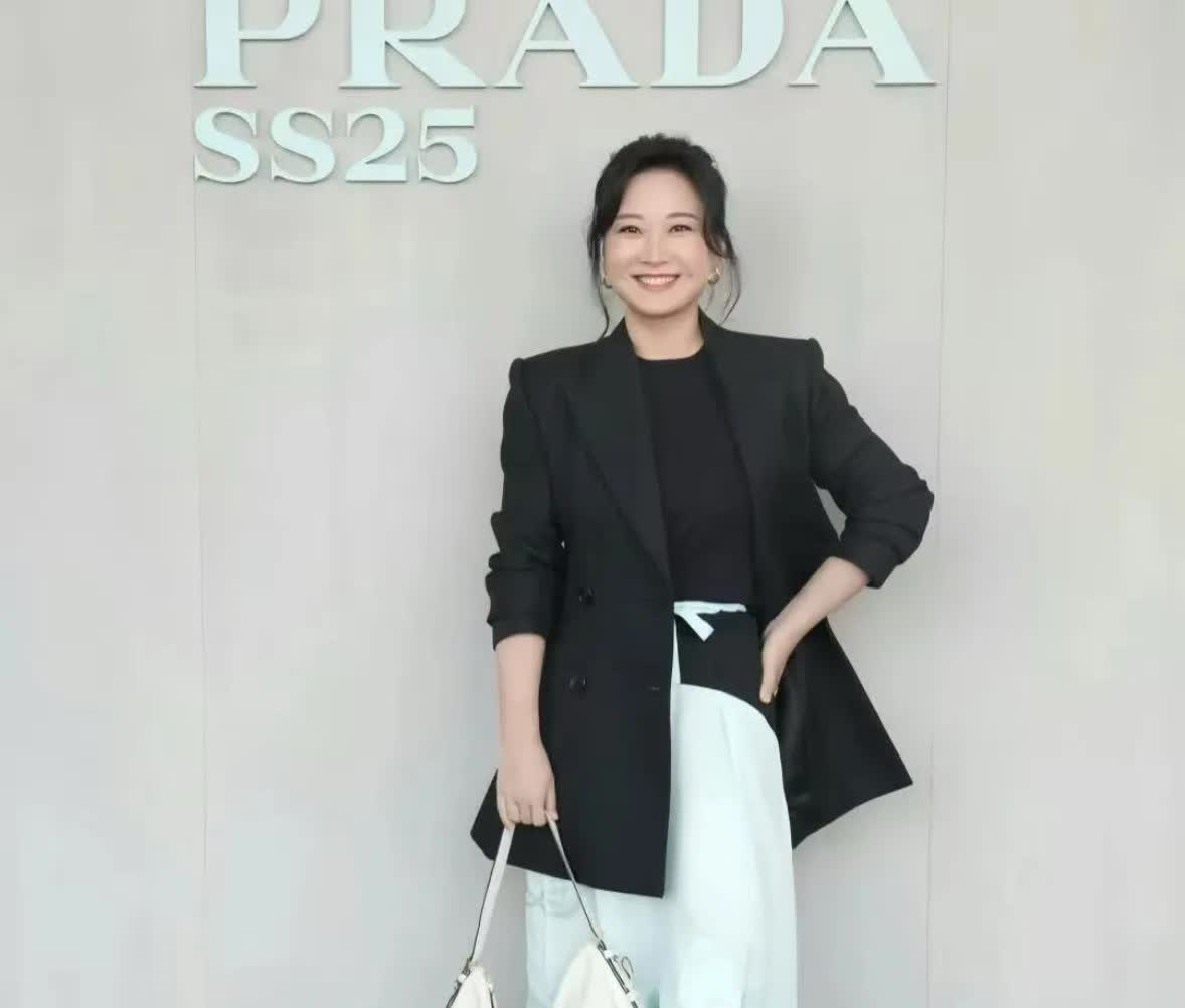 我问我老公，为什么有那么多人讨厌瘦了的贾玲？我老公沉默了一会儿，说了一段