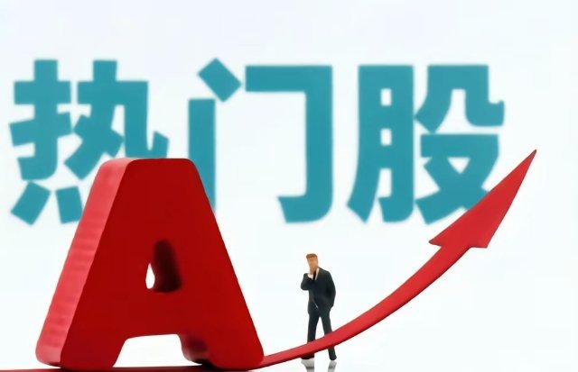 诺德股份，铜箔赛道里同时踩中锂电储能和AI算力两条线。公司主业是锂电铜箔，全球第二，3‑4.5μm极