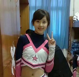 谁没为年轻时的奶茶妹妹心动过啊？<br />章泽天这种纯天然的清新气质...