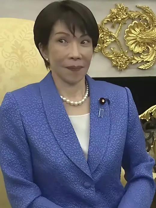 特朗普竟然高规格的接待这个丑女人午餐➕晚宴招待日本首相高市，到底是什么目的呢