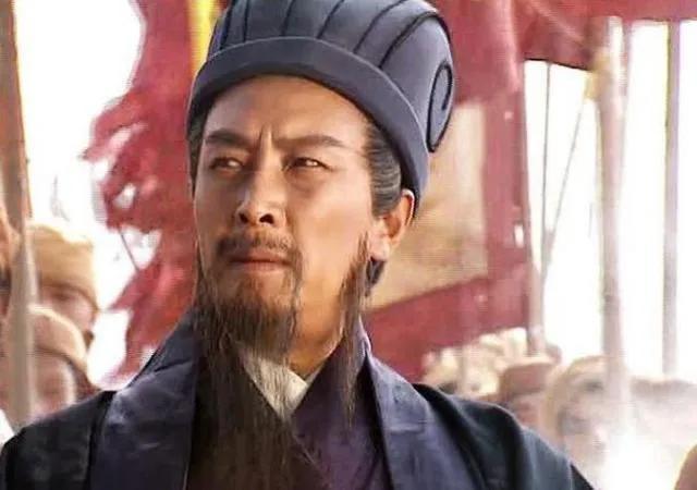 今日话题：诸葛亮为何总是执着于北伐？？？网友甲：为什么坚持北伐，后出师表就说