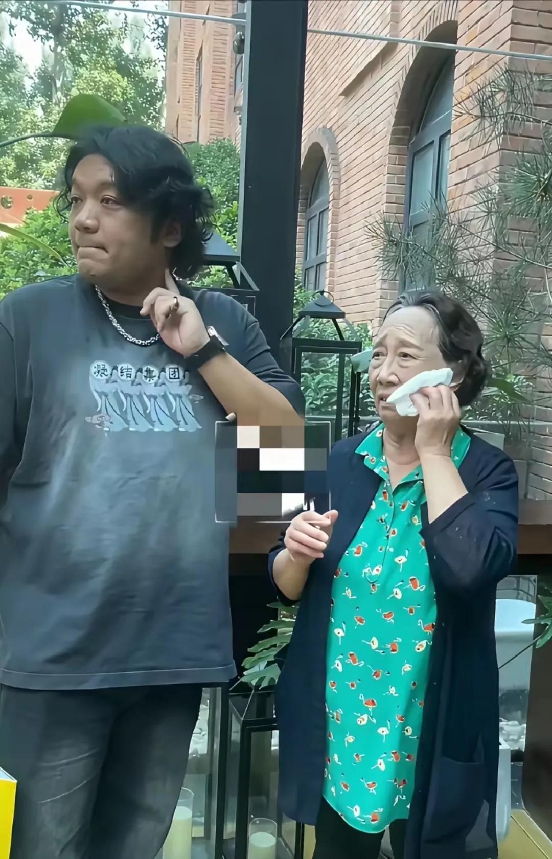 这孩子长歪了[汗]