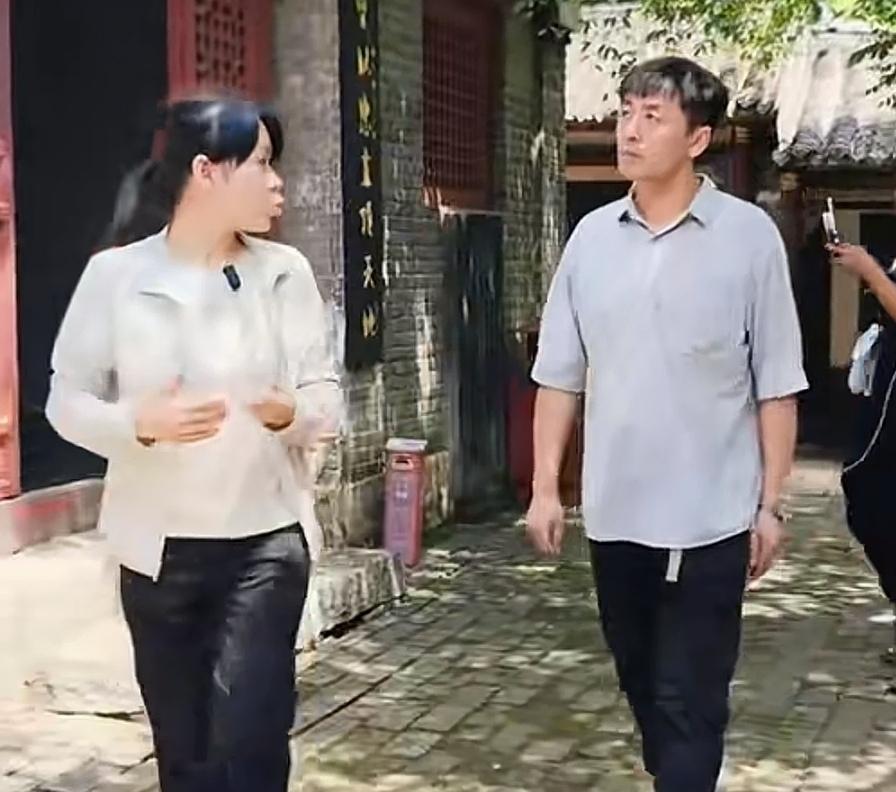 关掉打赏，这钱不是给我的，必须的！河南的陈杰，撞脸张老师，被网友的思