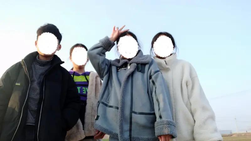 嘿，为啥有人说闫某晶快断了明星们的财路呀？原因倒不复杂，不是明星们不帮她说话，而