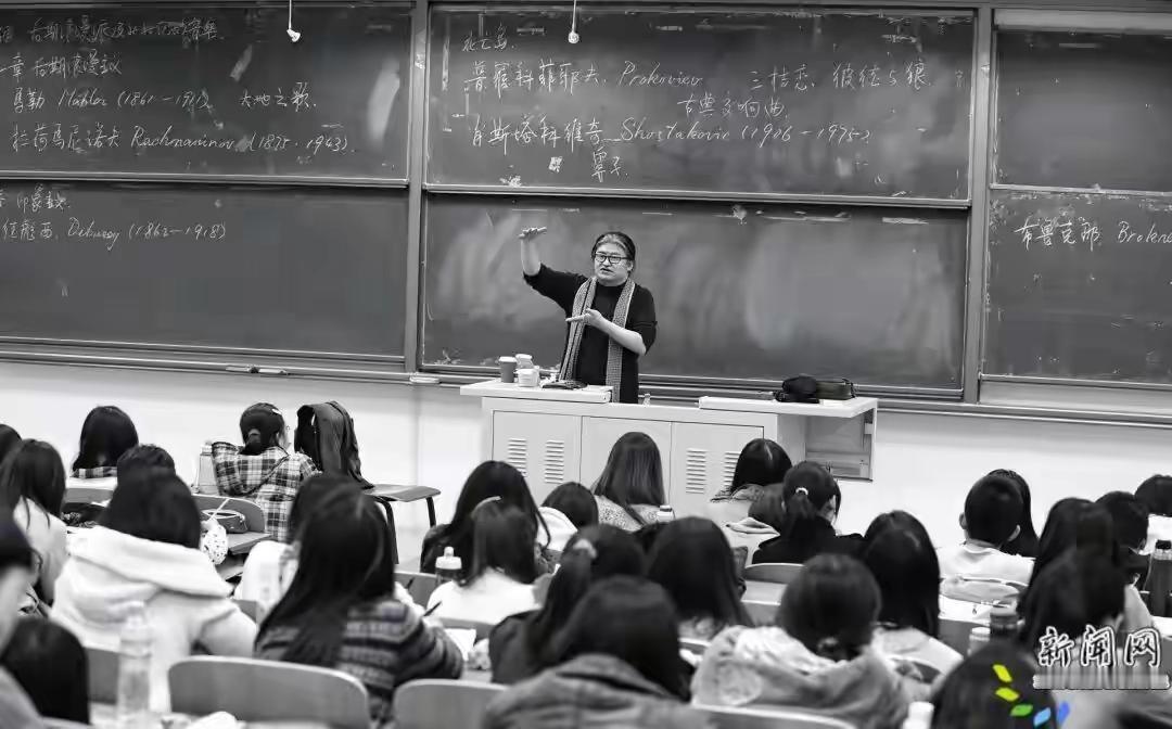 看郭兰英去世，我不害怕，看游本昌走了，我也不害怕，但看到刘欢老师走，我是真怕