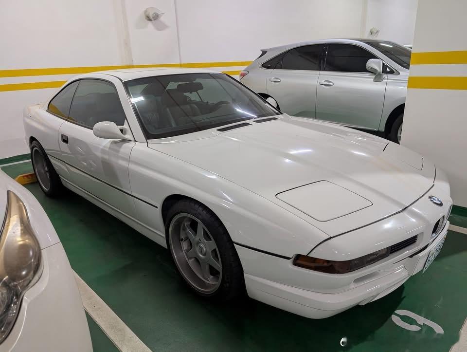 台湾老车噯喲這位車主品味不錯喔[墨镜]​​​