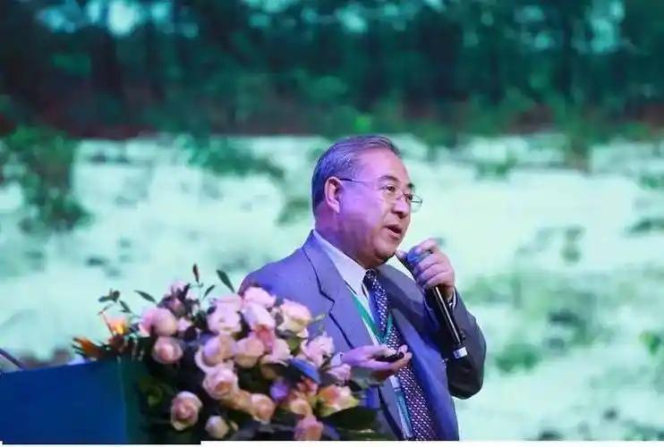 一个正厅级干部成为巨贪，终结在69岁！赃款催命啊！30年，到手整整22亿！