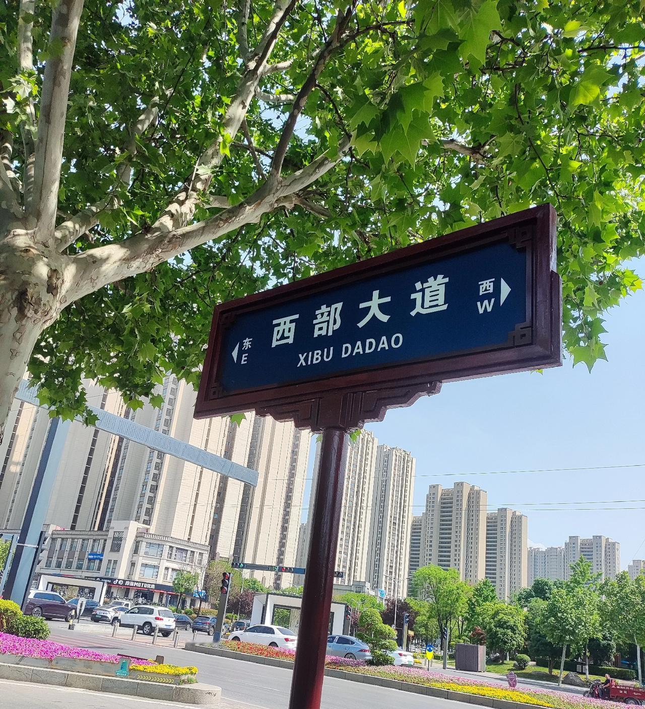 再也不会参加在城中村举办的婚礼了！上个月我一大学同学结婚，平时关系处的还可以，