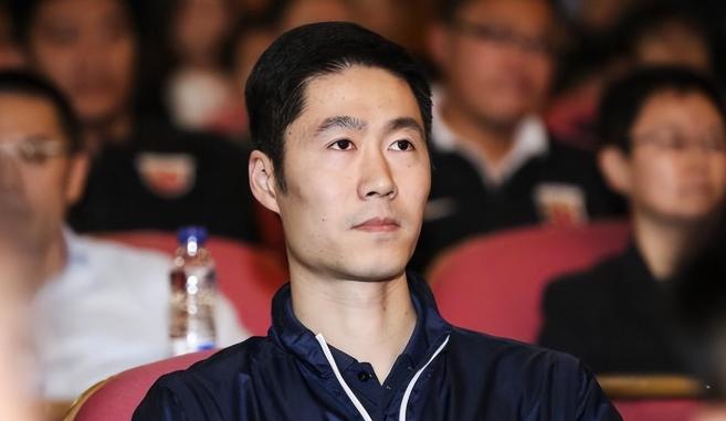 输得这么惨，不雪藏反而直接推上亚运会？国乒名单一出，王励勤这波操作把球迷看懵了。