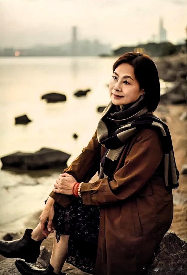 我今年满60了，跟老伴过了大半辈子，这么多年吵架永远只有我一个人憋着冷战。