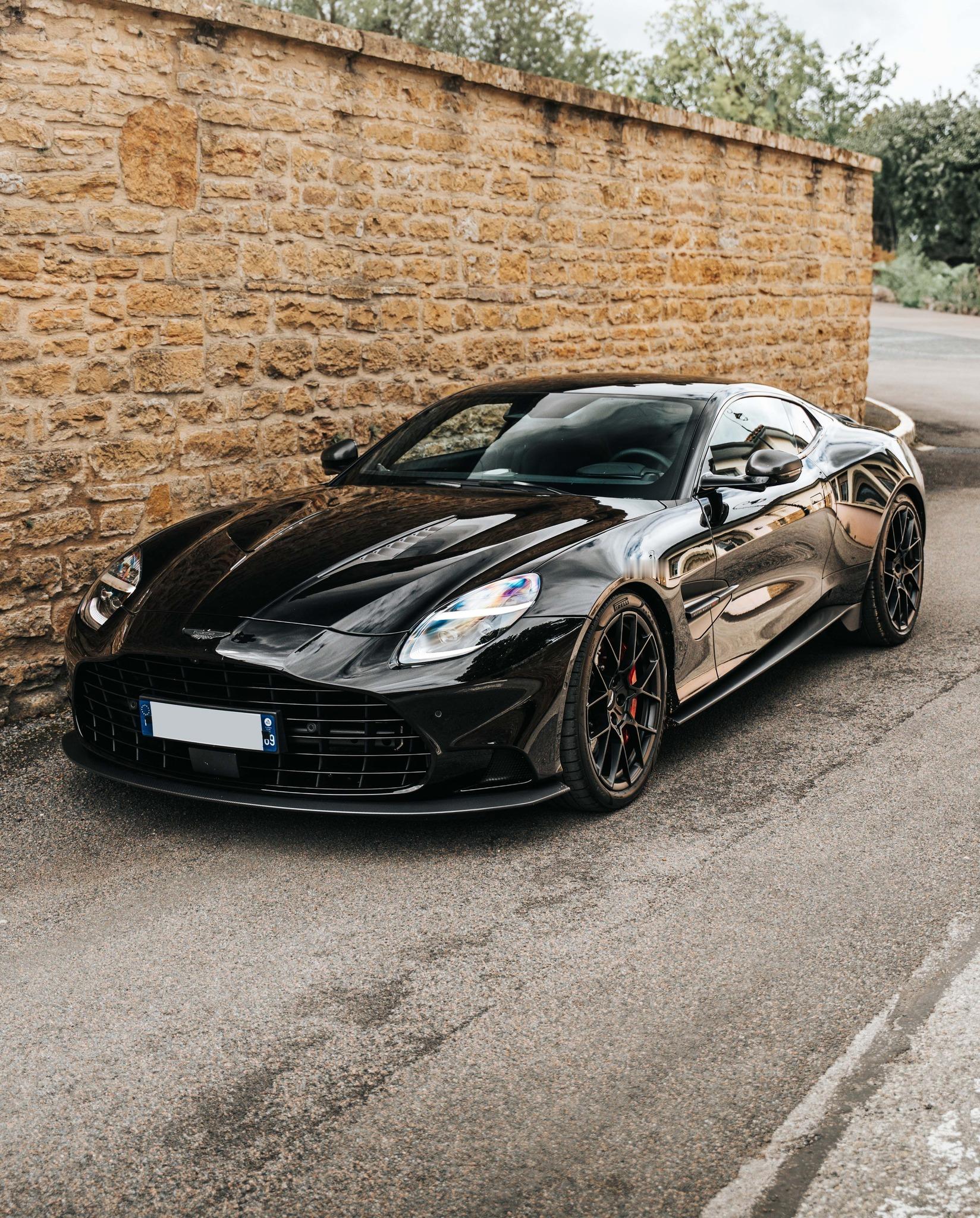 AstonMartinVanquish阿斯顿马丁astonmartin阿斯顿