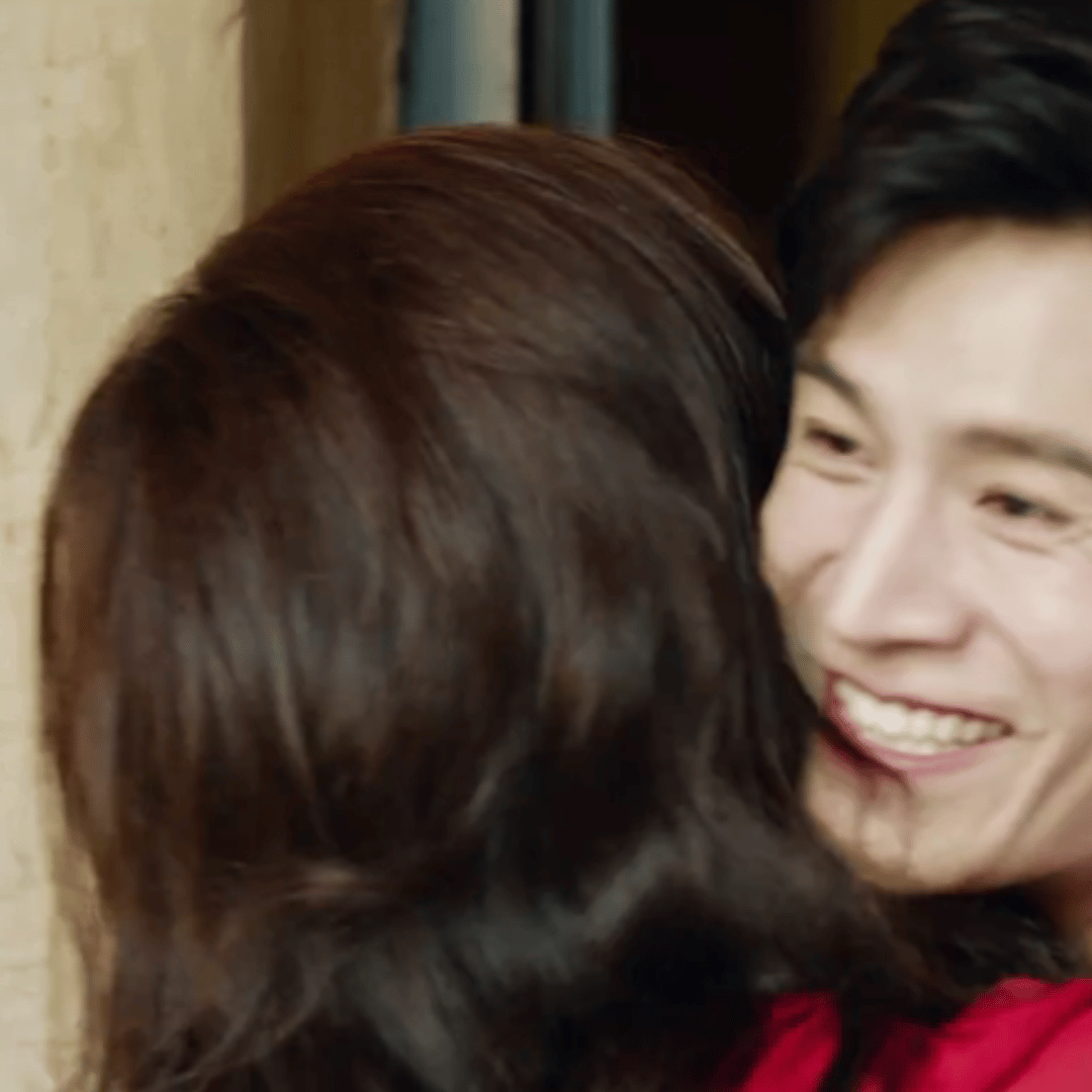 朱珠新剧捉奸前贵妇捉奸后保洁真的被朱珠新剧狠狠拿捏，捉奸前精致优雅，捉奸后清醒