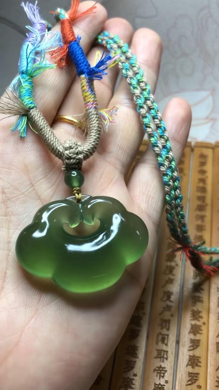 玩物先明理，不被虚名迷惑，才是藏家最该守住的清醒。市面上太多藏品被贴上“传世孤品