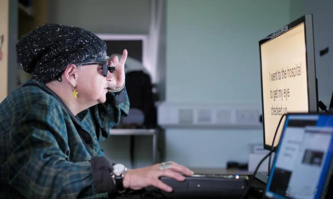 脑机接口首次实现盲人复明马斯克Neuralink联创实现人工视觉里程碑人工耳蜗之