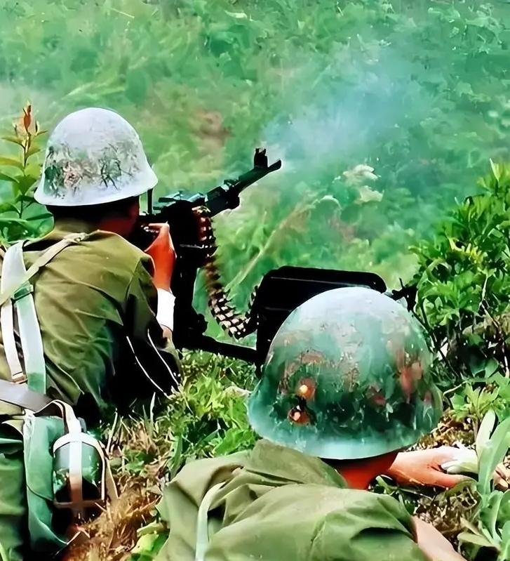 从现在的缅北局势看，当年裁撤昆明军区可惜了，保留下来才是对的。昆明军区打1