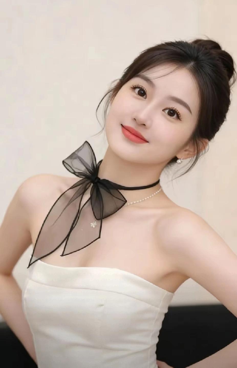 优雅黑纱蝴蝶结，甜美白色礼服，仙女气质满满！