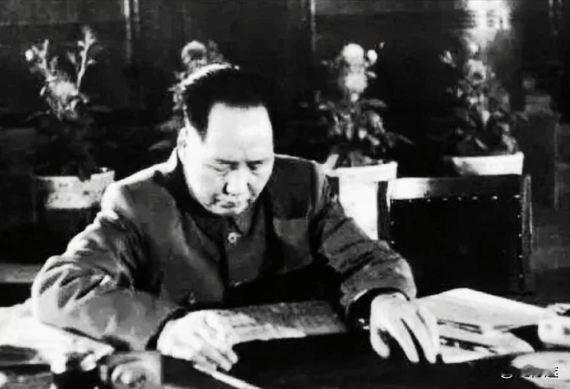 毛主席的四大遗憾：第一：没有活到100岁；第二：失去了最爱的儿子；第三：全