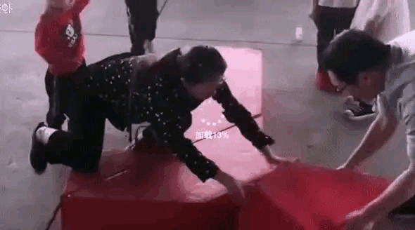 马上就成功了，这可好，怎么也拼不对了吧[捂脸哭]