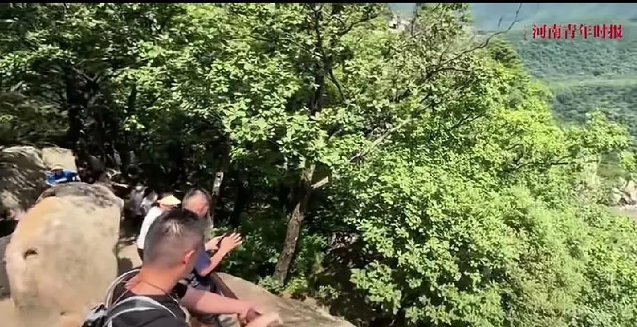 安全意识太淡薄！刚刚看了一则消息，丹东凤凰山景区，8月2日，一位51岁的游客，