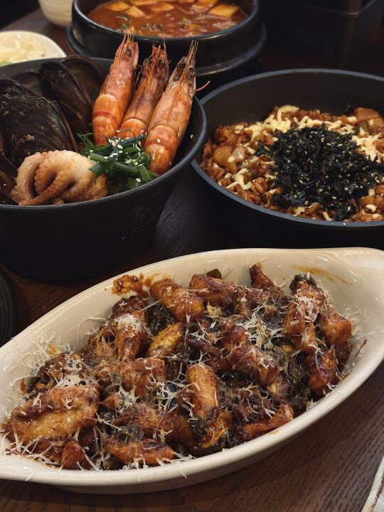 台风天0排队二刷静安寺漂亮韩餐～🥢