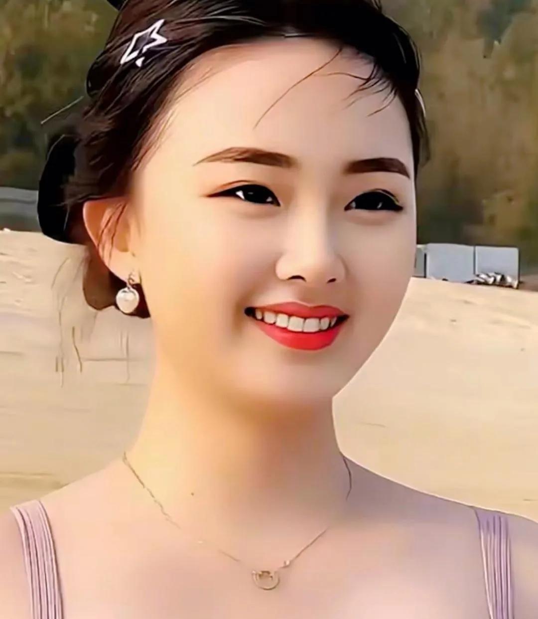 年轻时,有几个人真正懂得爱情?十七岁的花苞总是过早地拆开自己，在春风里笨拙地练