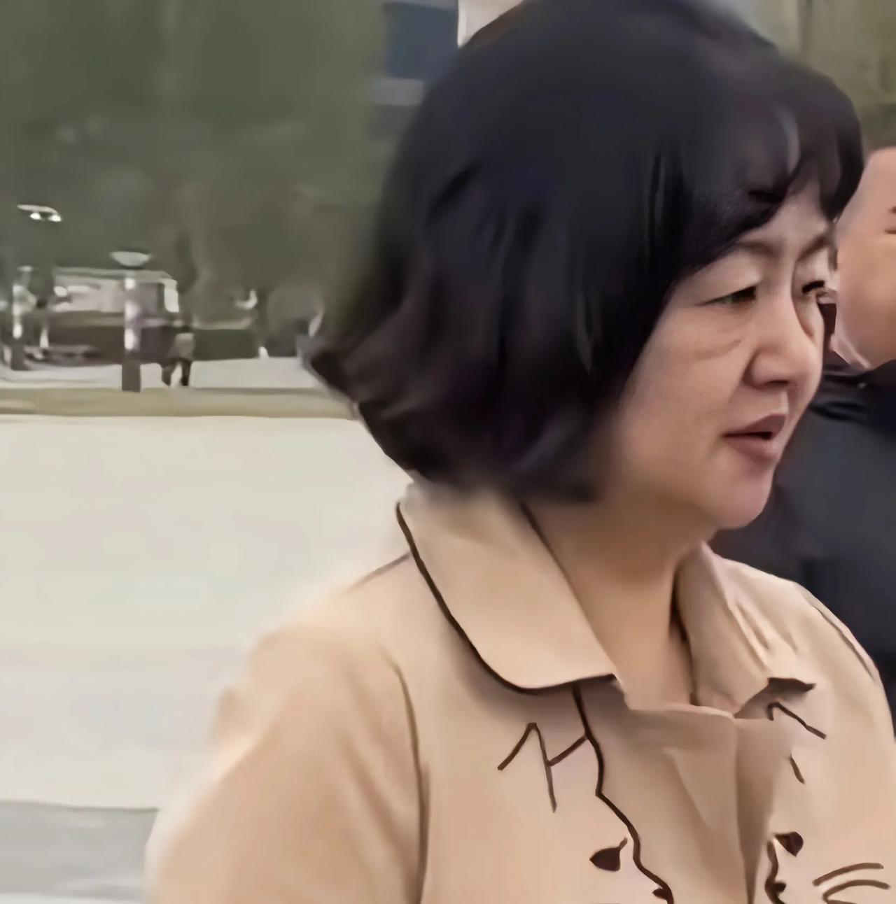 八零九零后的回忆一夜梦碎，曾经的月亮姐姐如今却变成了月亮婆婆最近看到“月亮姐