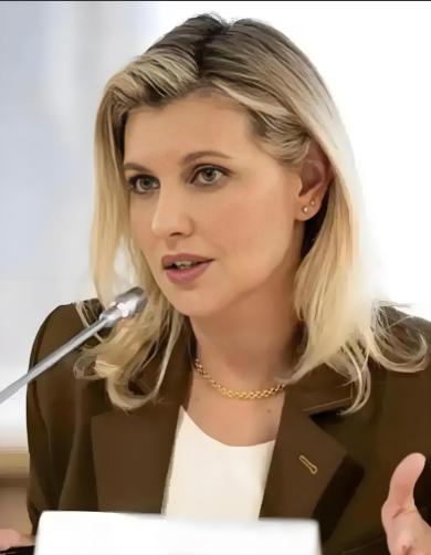 四年战争，泽连斯基夫妇终于扛不住了？2026年3月30日，乌克兰第一夫人叶莲娜·