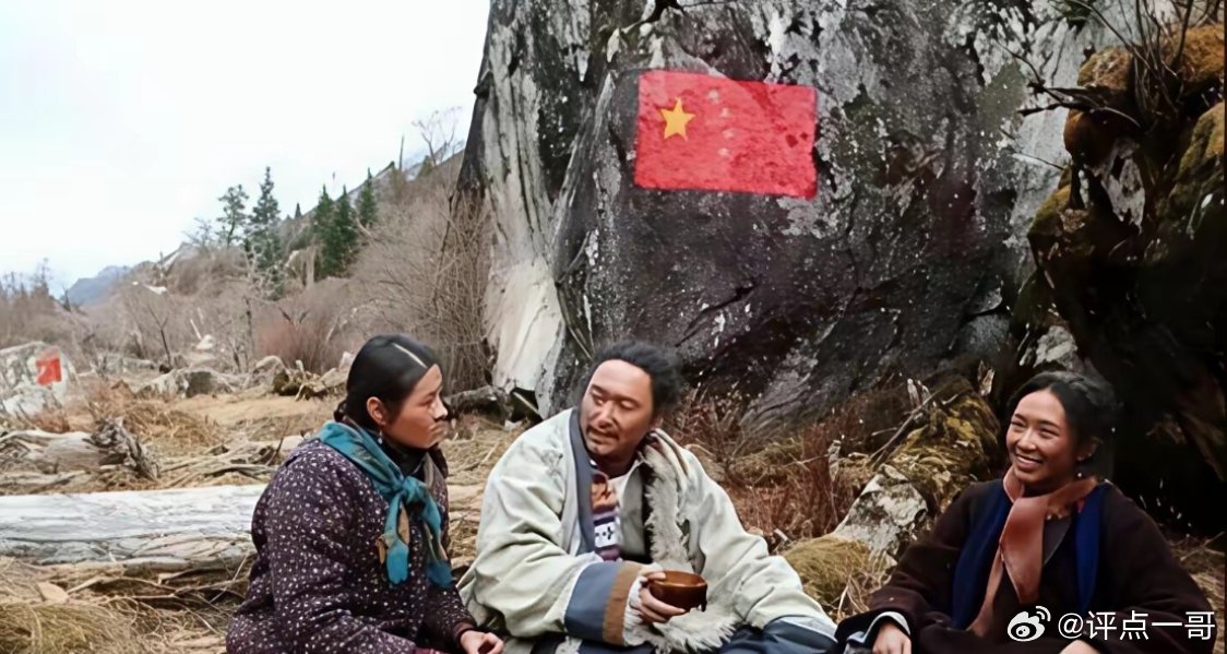 玉麦坚守：三双脚印踏出的国土界碑喜马拉雅山脉东段南麓，海拔3500米的玉麦沟像
