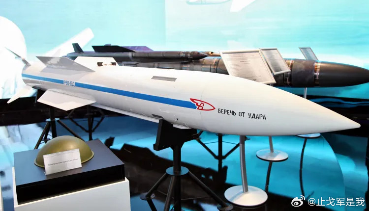 俄军R-37M年产目标飙到500枚，乌克兰直接炸了唯一零件厂2026年9月26日