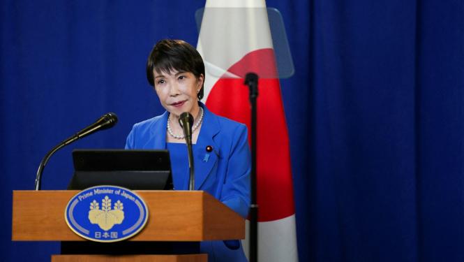 10月14日那天，日本众议院预算委员会的答辩席上发生了一件挺有意思的事。维新会的