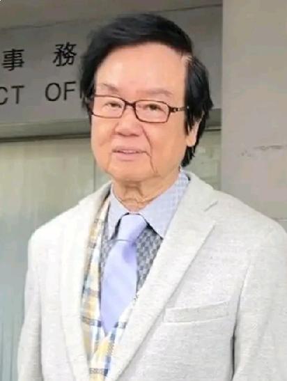 黄百鸣真糊涂啊，不知道该他说什么好！老了老了，因为钱犯罪，要坐牢，晚节不保！据报
