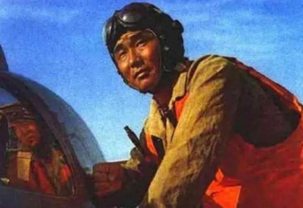 1965年飞行员高长吉竟不顾伟人的禁令，直接击落越界挑衅的敌机，谁料这竟让空军领